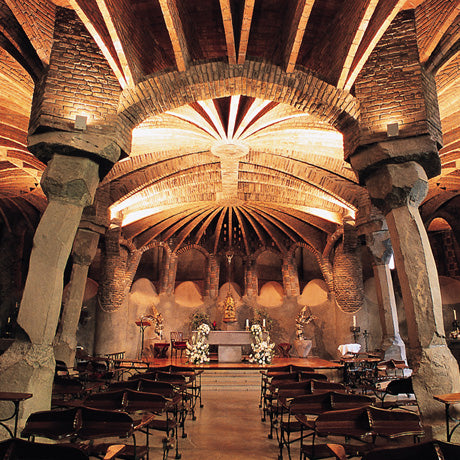 COLONIA GÜELL CRYPT